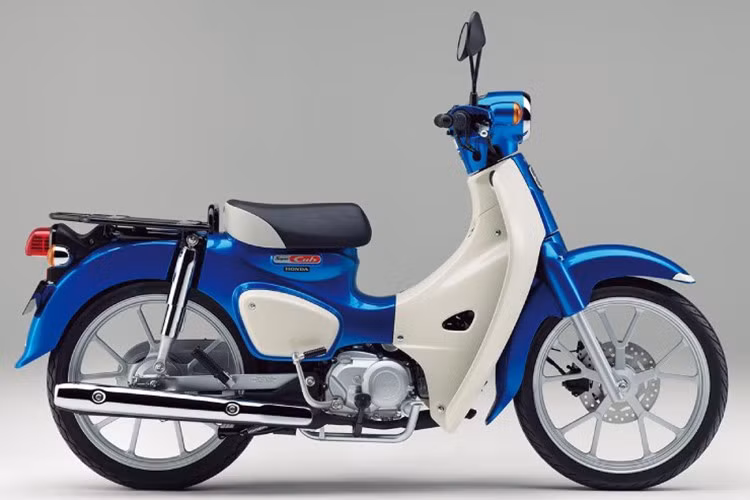 Động cơ của 3 mẫu xe máy Honda Super Cub 2026 mưới này được phát triển dựa trên cùng mẫu xe với dòng Super Cub 110. Dung tích xi-lanh cũng tương tự, 109cc.
