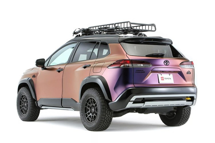 Mẫu xe SUV Toyota Corolla Cross Nasu Edition mới lấy cảm hứng từ núi Nasu, một địa danh nổi tiếng tại Nhật Bản với các hoạt động leo núi, suối nước nóng và du lịch khám phá thiên nhiên.
