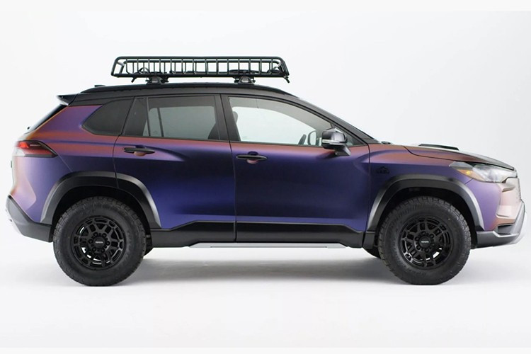 Chia sẻ về mẫu xe, ông Mike Tripp, Phó Chủ tịch Bộ phận Tiếp thị Toyota, cho biết: “Với Corolla Cross Nasu Edition, chúng tôi muốn cho thấy cách một dòng xe phổ thông có thể được tái định nghĩa để thể hiện trọn vẹn tinh thần phiêu lưu của Toyota".