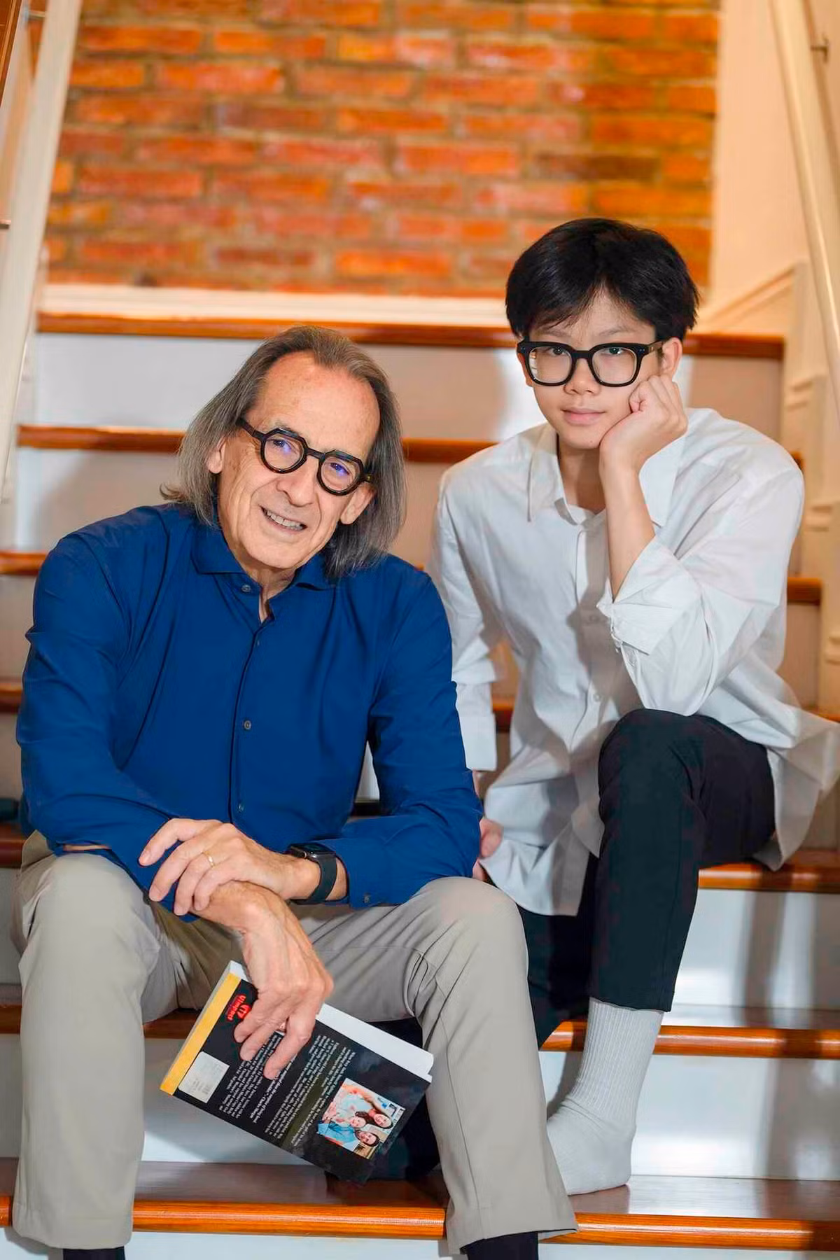 Trong các hình ảnh được mẹ Mai Anh (nhà báo Trần Mai Anh) chia sẻ, Thiện Nhân càng lớn càng điển trai, sở hữu gương mặt sáng ngời và hiền lành.