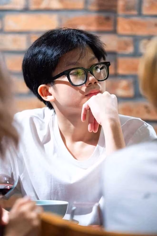 Câu chuyện ấy không chỉ mang lại phép màu cho một đứa trẻ mà còn khơi nguồn cho dự án thiện nguyện “Thiện Nhân và những người bạn” - chương trình hỗ trợ phẫu thuật miễn phí cho hàng nghìn trẻ em bị khiếm khuyết cơ quan sinh dục trên khắp Việt Nam.