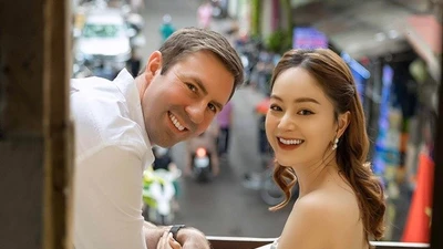 Lan Phương ly thân chồng ngoại quốc sau 1 năm có con thứ 2