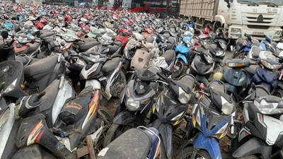 Cấm xe máy xăng ở Hà Nội, hàng triệu phương tiện về đâu?