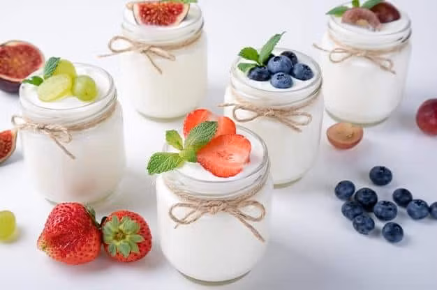 Sữa chua, việt quất rất tốt cho sức khỏe phụ nữ - Ảnh minh họa nguồn Internet