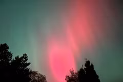 Bão mặt trời sẽ mang đến những cực quang phương Bắc tuyệt đẹp