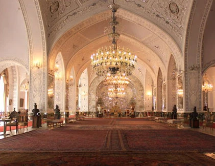 Ngắm cung điện Golestan tráng lệ của Iran