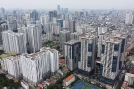 Nhà đất Hà Nội, TP HCM: Giàu thêm nhà, nghèo thêm lo