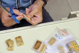 Giá vàng SJC ra sao sau tin mới về xóa độc quyền?