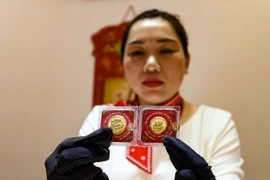 Gom vàng chưa đầy một tháng, nhà đầu tư bỏ túi khoản lãi bất ngờ