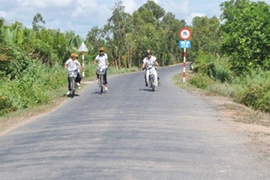 Tiền Giang: Nhà thầu Tín Hiệu trúng 2 gói chiếu sáng trong 1 ngày 