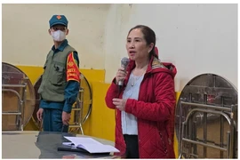 Tạm đình chỉ công tác hiệu trưởng trường tiểu học có thực phẩm bẩn