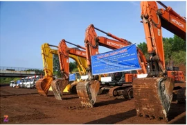 Khánh thành, khởi công nhiều công trình lớn vào ngày 19/12