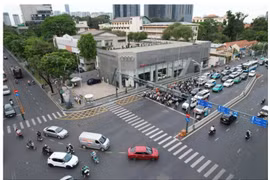 Đường phố TP HCM nay "lạ" lắm!