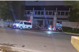 Công an vào cuộc điều tra vụ sập giàn giáo ở Nhà thi đấu Phú Thọ, TP HCM