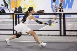 Đại gia may mặc TP.HCM một thời giờ 'sống nhờ' cho thuê sân pickleball
