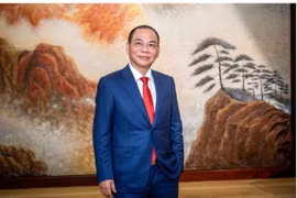 Tài sản của tỷ phú Phạm Nhật Vượng vượt 18 tỷ USD