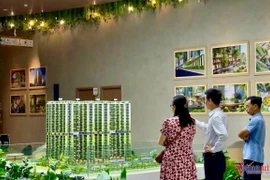 TPHCM cấm chủ đầu tư ủy quyền thu tiền đặt cọc, ký hợp đồng mua bán dự án