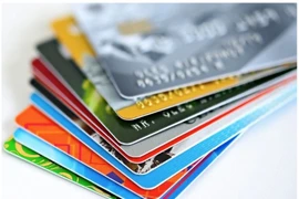 Thêm ngân hàng thu phí tài khoản không phát sinh giao dịch