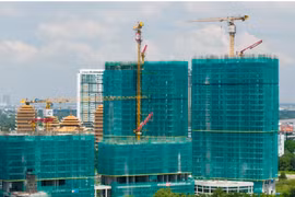 Đại gia bất động sản ồ ạt ra hàng, tuyển dụng quy mô lớn