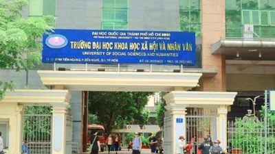 Gói thầu của ĐH KHXH&NV: Công ty Năng lượng thắng với tỉ lệ tiết kiệm 3,11%