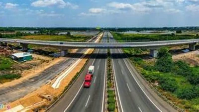 TP HCM mời thầu gói hơn 844 tỷ đồng mở rộng đường nối cao tốc