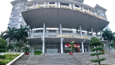 Công ty Alpha Vietnam và những gói thầu tại Đại học Quốc gia TPHCM: Năng lực hay "cái duyên"?