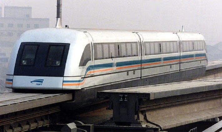 Tốc độ mục tiêu là 800 km/h và dự kiến hoàn thiện nền tảng vào cuối năm 2025.(Ảnh: Railway Technology)