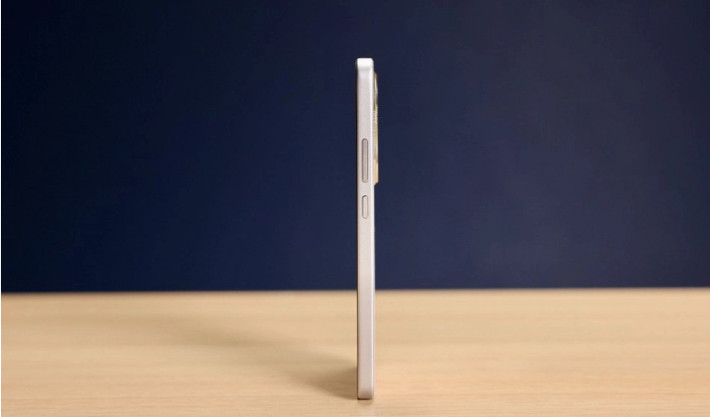 Honor X70 sở hữu màn hình AMOLED 6,79 inch, độ sáng tối đa lên tới 6.000 nit, tần số quét 120Hz.