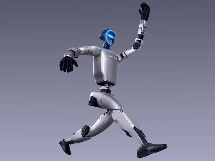PLA đề xuất bổ sung điều luật yêu cầu robot tôn trọng mạng sống và giới hạn việc sử dụng vũ lực vượt mức cho phép.