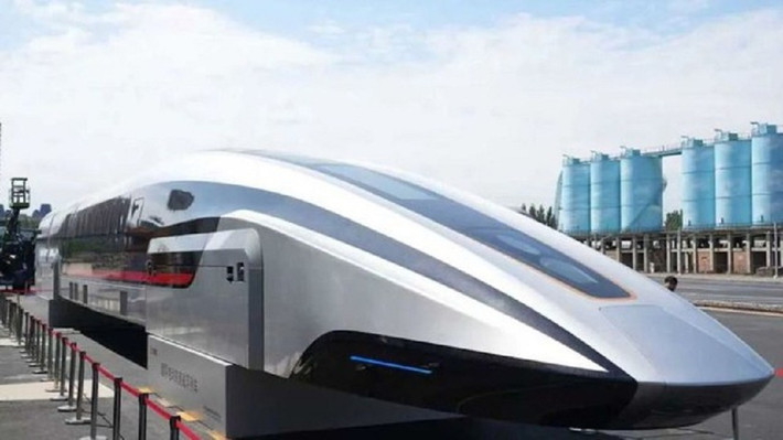 Tàu đệm từ mới của Trung Quốc có tốc độ thiết kế lên đến 600 km/giờ, cạnh tranh trực diện với tàu L0 của Nhật Bản, vốn giữ kỷ lục 603 km/giờ.