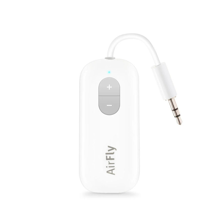 AirFly Pro có thiết kế siêu nhỏ gọn, trọng lượng nhẹ và dễ mang theo khắp nơi.