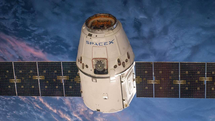 SpaceX dự kiến phóng tổng cộng 42.000 vệ tinh để mở rộng năng lực hệ thống.(Ảnh: Mushroom Networks)