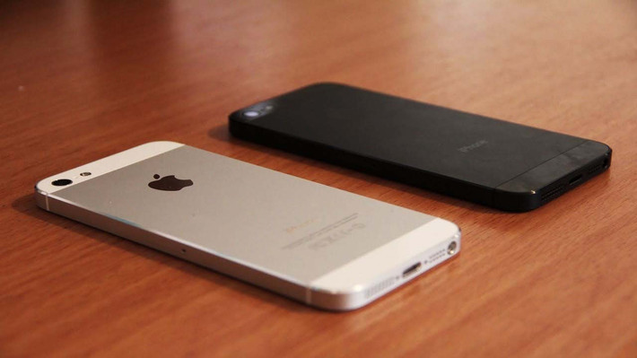 Những đường vát kim cương và Touch ID đã biến nó thành chuẩn mực gọn nhẹ, sang trọng.