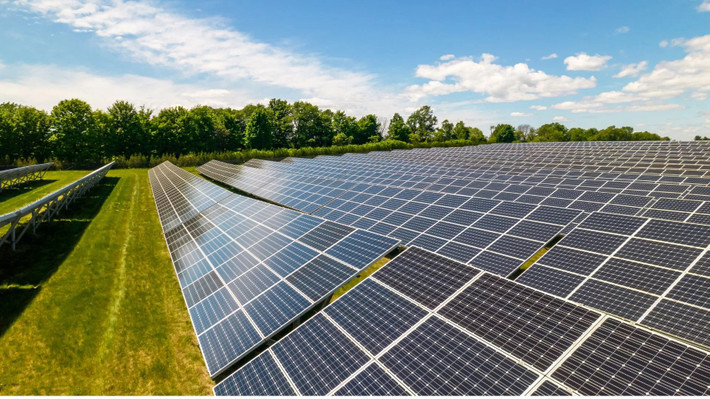 Tuy nhiên, thách thức lớn nhất vẫn là giá thành: Nhật kỳ vọng giảm xuống 10 yên/kWh, nhưng vẫn gấp 5 lần pin Trung Quốc hiện tại.