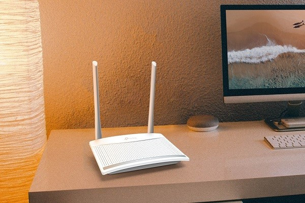 Đặt router gần đồ điện tử như TV, lò vi sóng có thể gây nhiễu tín hiệu Wifi.