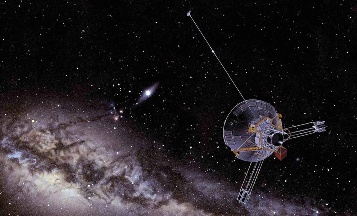 Voyager 1 tiếp tục hành trình xuyên không gian liên sao, giữ vững danh hiệu “con tàu xa nhất của nhân loại”. (Ảnh: ITC)