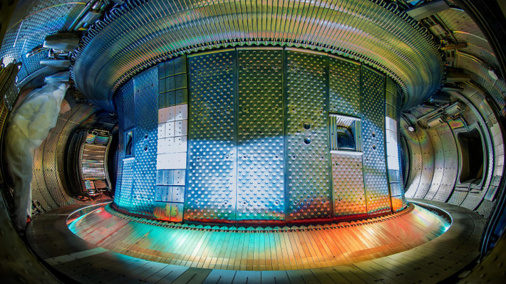 Tokamak WEST của Pháp vừa lập kỷ lục thế giới mới khi duy trì trạng thái plasma hơn 22 phút. (Ảnh: Princeton Plasma Physics Laboratory)