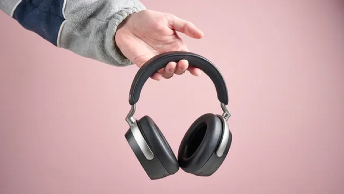 HDB 630 sở hữu màng loa Dynamic 42 mm, mang lại chất âm trung thực và tinh khiết như trong phòng thu.