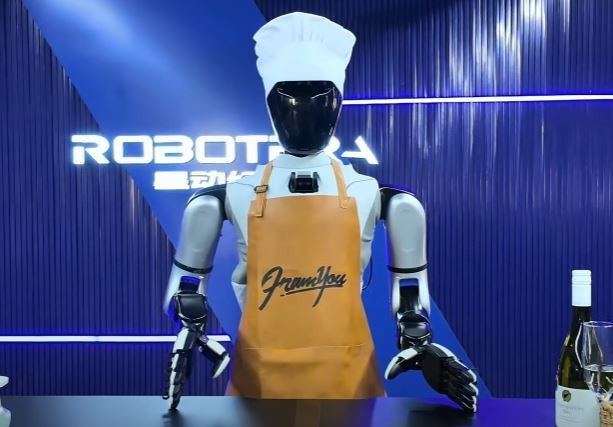Cảm biến siêu nhạy giúp robot cảm nhận được nhiệt độ và độ nhám bề mặt như người thật. (Ảnh: Robotic Gizmos)