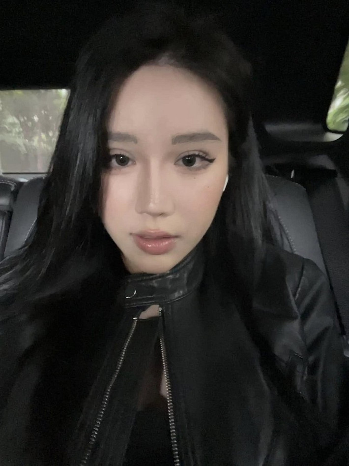 Cô ngày càng chứng minh sự trưởng thành và sức hút khó cưỡng trong mắt cộng đồng mạng.