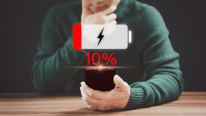 Người dùng có thể kiểm tra và cập nhật bằng cách nhấn giữ biểu tượng Instagram rồi chọn “Thông tin ứng dụng”.