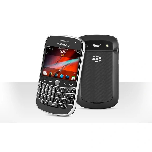 BlackBerry Bold 9900 đánh dấu đỉnh cao cuối cùng của dòng máy bàn phím vật lý dành cho giới doanh nhân.