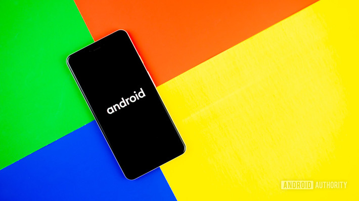 Mặc dù iOS đang bắt kịp về một số mặt, Android vẫn dẫn trước về tính linh hoạt, khả năng cá nhân hóa và trải nghiệm mở.(Ảnh: Android Authority)