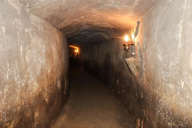 Kiệt tác quân sự Việt Nam dài 32 km, nơi con người 'sống trong cát'