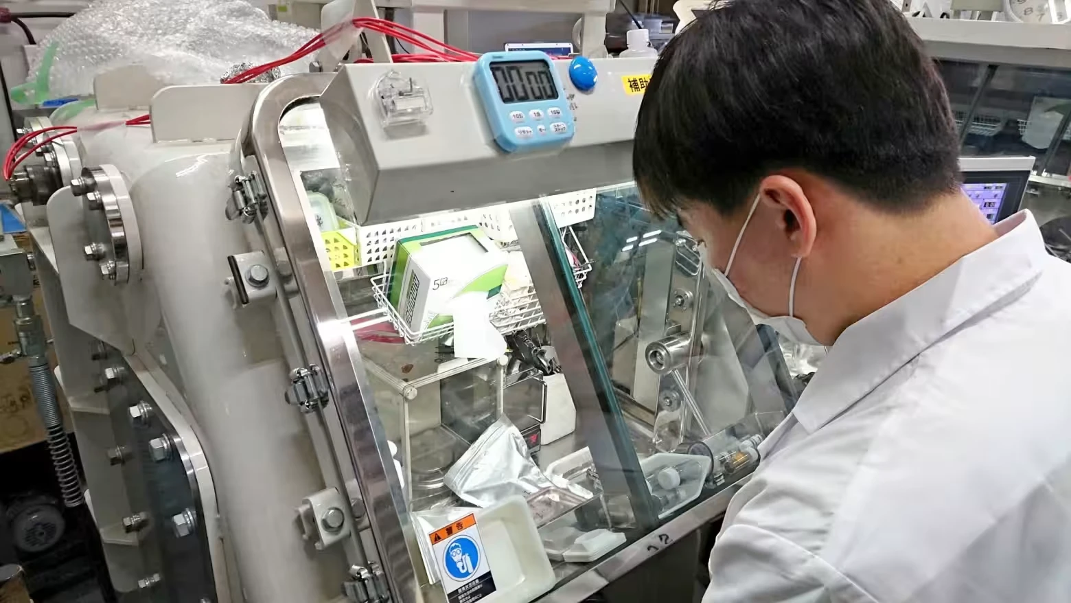 Mỹ khoe công nghệ pin xe điện mới, sạc 1 lần chạy cả nghìn km