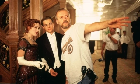Tàu ngầm Nga từng mạo hiểm đưa người vào xác tàu Titanic thế nào?