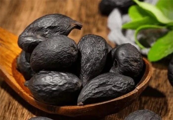 Kỳ bí loại nấm như quả trứng đen, tiền triệu vẫn không bán
