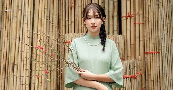 Ngắm nhan sắc trong veo của nàng Á hậu gen Z Hoa Đan