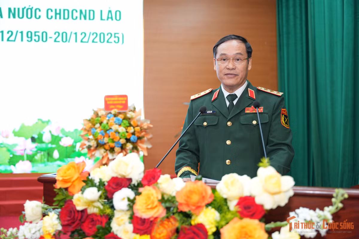 kto-br_lda04197.jpg