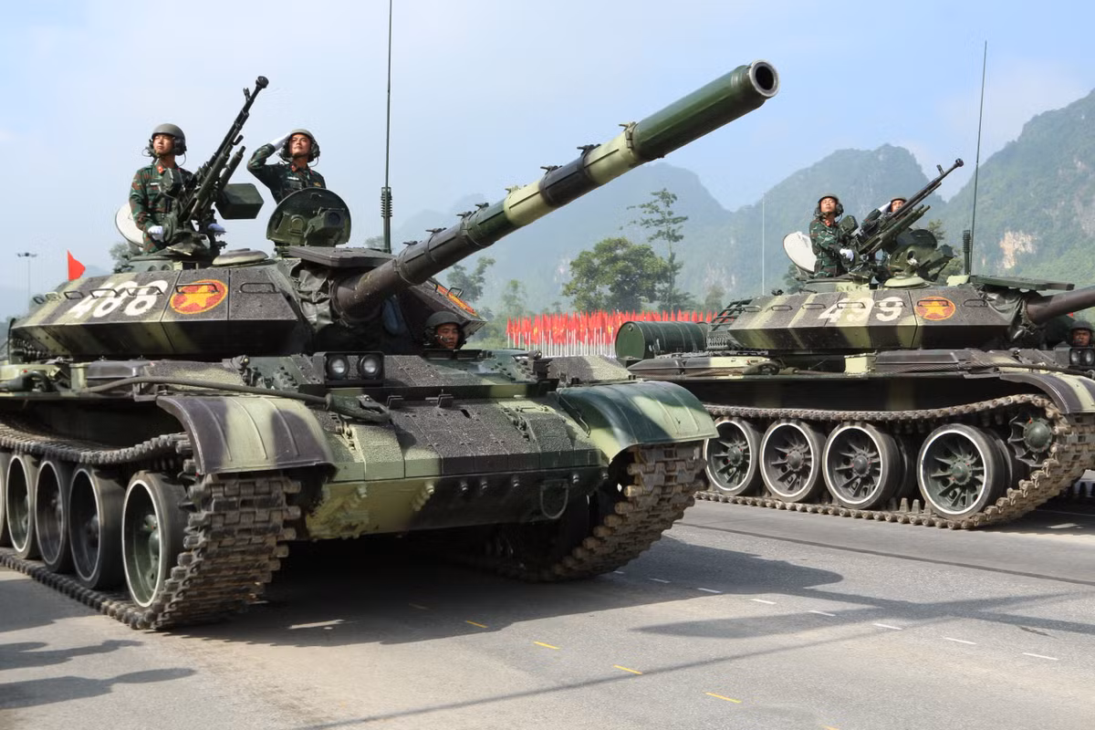 Trong ảnh là xe tăng T-54/T-55 đã được hiện đại hóa.